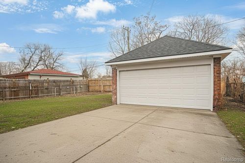 4134 Lakewood St, Detroit, MI, 48215-2306 | Card Image