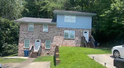 221 Cliftview Dr, Chattanooga, TN, 37415-5809 | Card Image