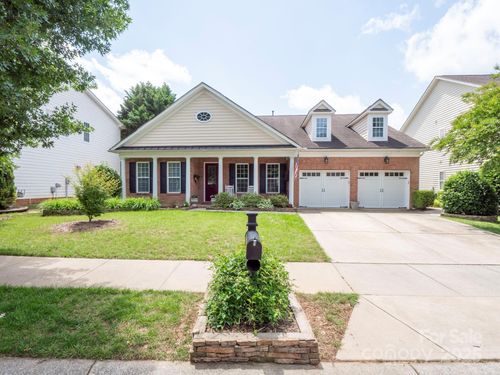 8605 Soaring Eagle Ln, Waxhaw, NC, 28173-9841 | Card Image