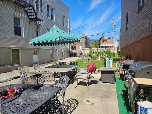 1030 Neill Ave, Bronx, NY, 10461-1357 | Card Image