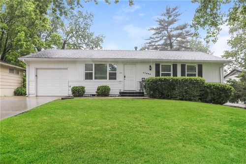 11404 Norton Ave, Kansas City, MO, 64137-2321 | Card Image