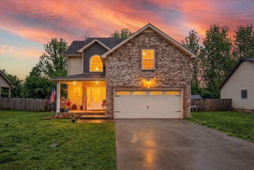 3462 Bradfield Dr, Clarksville, TN, 37042-8153 | Card Image