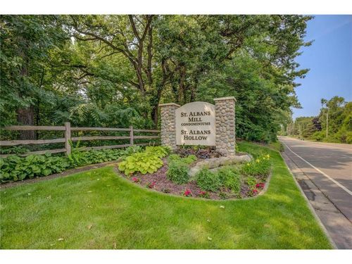 apt-215-3020 Saint Albans Mill Rd, Minnetonka, MN, 55305-3990 | Card Image