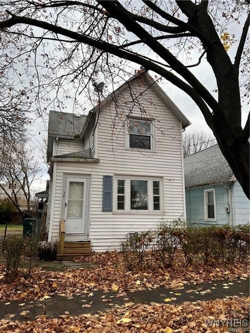 30 2nd Ave, North Tonawanda, NY, 14120-6626 | Card Image