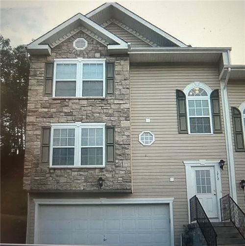 1212 Canterbury Dr, Imperial, PA, 15126-9175 | Card Image