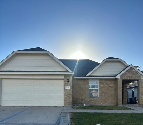 4035 Cary Creek Dr, Baytown, TX, 77521-2636 | Card Image