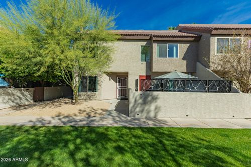 55-2040 S Longmore, Mesa, AZ, 85202-6567 | Card Image