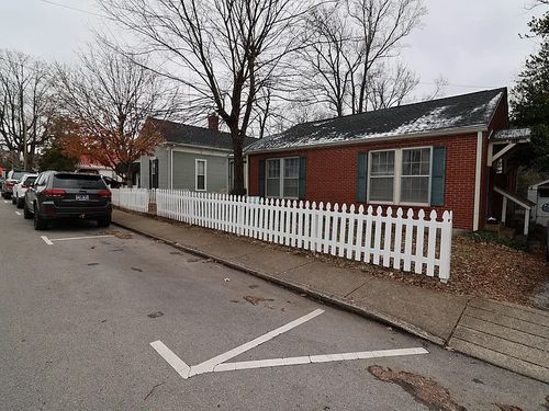 111 7th Ave N, Franklin, TN, 37064-2703 | Card Image