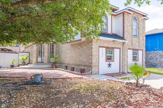 9907 Autumn Vly, House other with 4 bedrooms, 3 bathrooms and null parking in Converse TX | Image 4