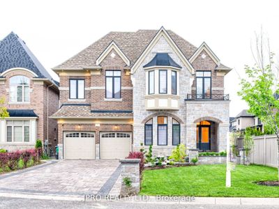 51 Classic Dr, House other with 4 bedrooms, 4 bathrooms and 9 parking in Brampton ON | Image 1