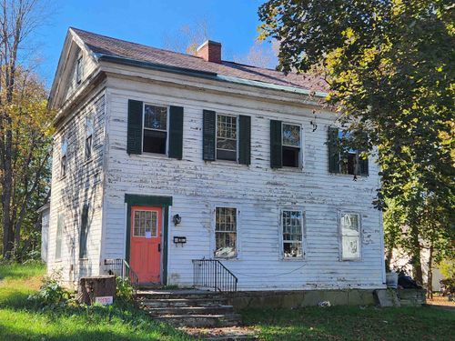 44 E Main St, Poultney, VT, 05764-1108 | Card Image