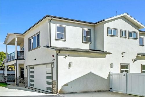 2124 W 238th St, Torrance, CA, 90501-6115 | Card Image