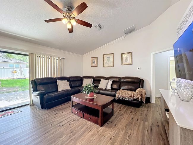 3931 Sw 130 Th Loop, House other with 4 bedrooms, 2 bathrooms and null parking in OCALA FL | Image 5