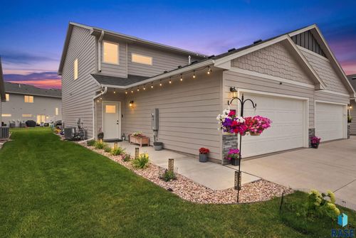 2310 E Copalis Pl, Sioux Falls, SD, 57108-7503 | Card Image