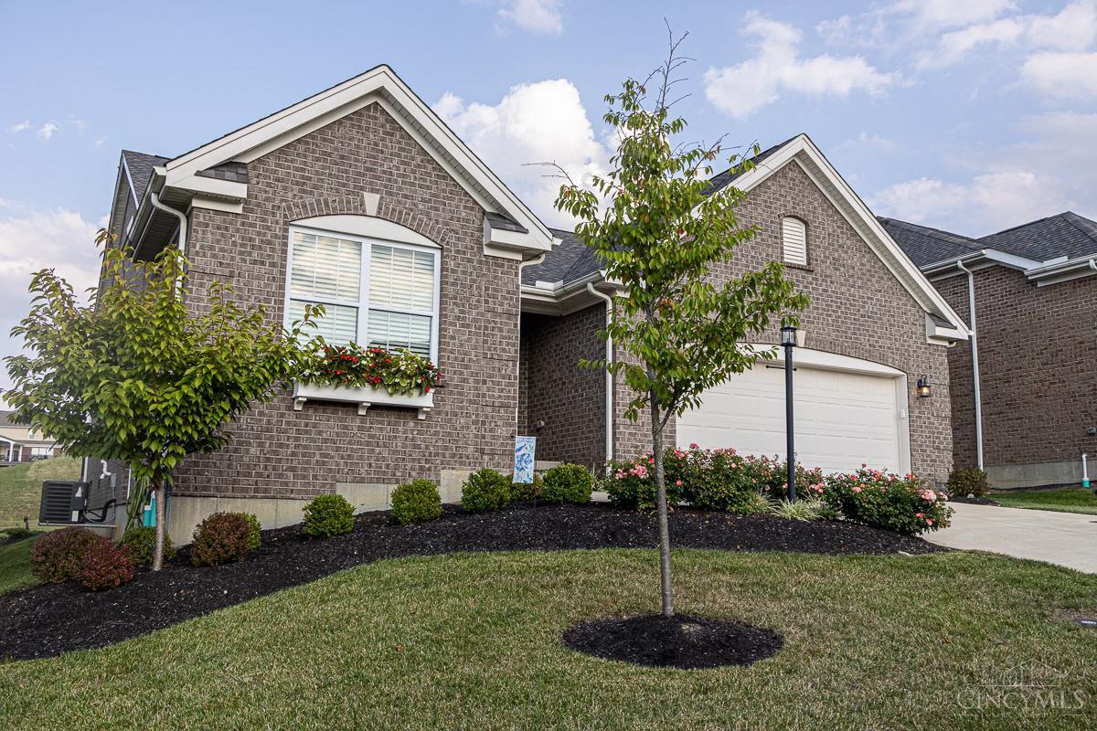 Mary Joy Ct, Cleves, OH 45002
