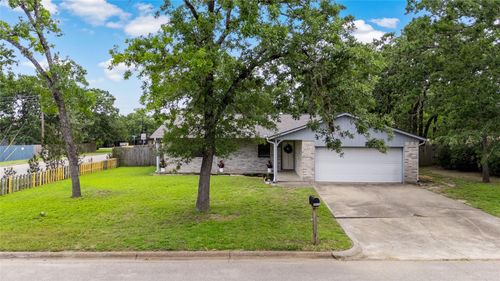 2826 Forestwood Dr, Bryan, TX, 77801-1601 | Card Image