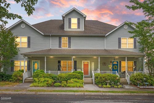 410 Ashbury Cir, Sweetwater, TN, 37874-2340 | Card Image