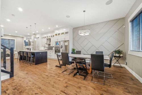 225 23 Ave Nw, Calgary, AB, T2M1S3 | Card Image