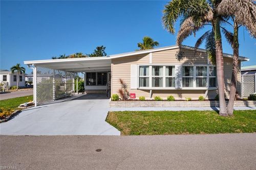 7127 Drum Dr, SAINT JAMES CITY, FL, 33956-2727 | Card Image