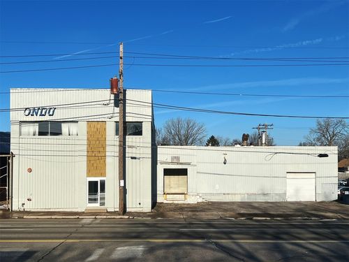 1040 W 12th St, Erie, PA, 16501-1527 | Card Image