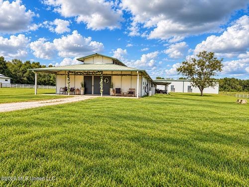11450 County Farm Road, Gulfport, MS, 39503 | Card Image