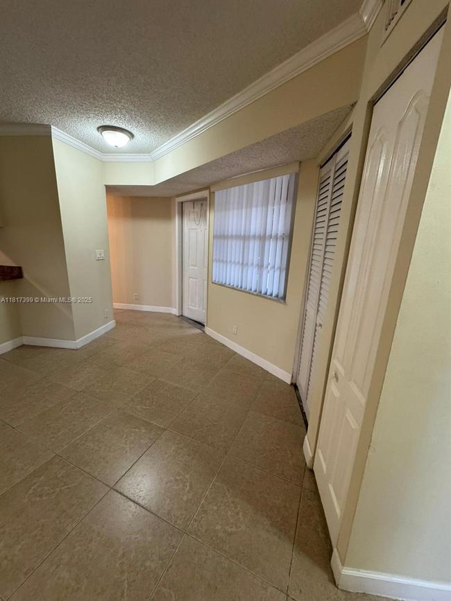 APT-208 - 8630 Sw 3 Rd St, Condo with 1 bedrooms, 2 bathrooms and null parking in Pembroke Pines FL | Image 6