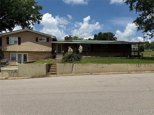 1100 Home Ave, Waynesville, MO, 65583-2258 | Card Image