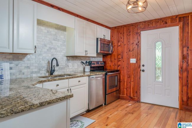 0-15550 Beacon Point Dr, House other with 3 bedrooms, 4 bathrooms and null parking in Northport AL | Image 7