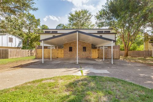 535 Norwood Cir E, Arlington, TX, 76013-7002 | Card Image