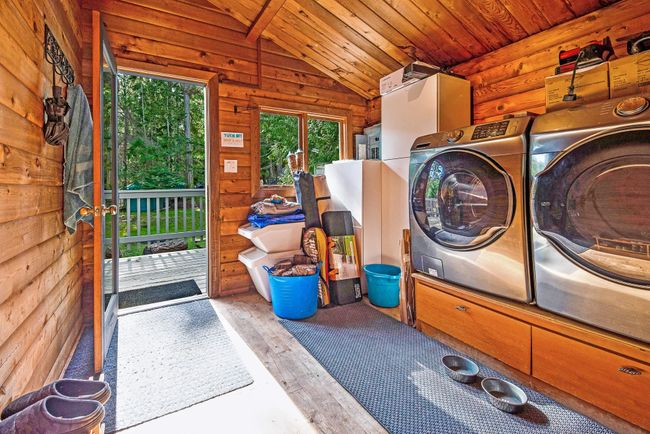 579&amp;581 Bayview Drive, House other with 2 bedrooms, 2 bathrooms and null parking in Mayne Island BC | Image 25