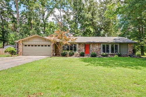 114 Foxdell Cir, Jacksonville, AR, 72076-2609 | Card Image
