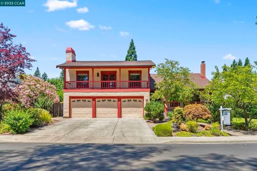 332 Cameron Cir, San Ramon, CA, 94583-2516 | Card Image