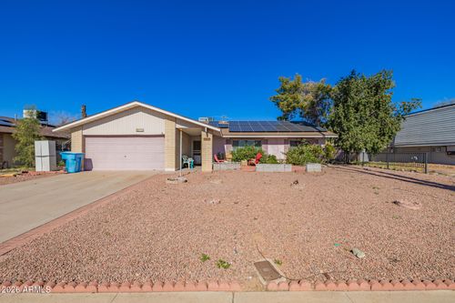 3732 W Caribbean Ln, Phoenix, AZ, 85053-4639 | Card Image