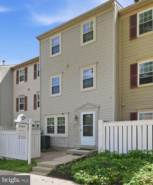 95-11456 Fruitwood Way, GERMANTOWN, MD, 20876-5511 | Card Image