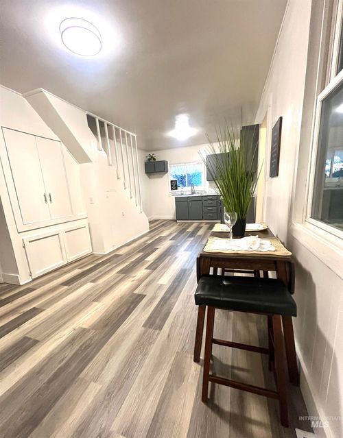 120 W Bannock Ave, Richfield, ID, 83349-5525 | Card Image