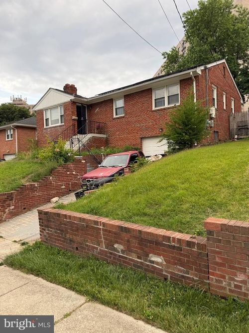 4227 23rd Pkwy, TEMPLE HILLS, MD, 20748-7020 | Card Image