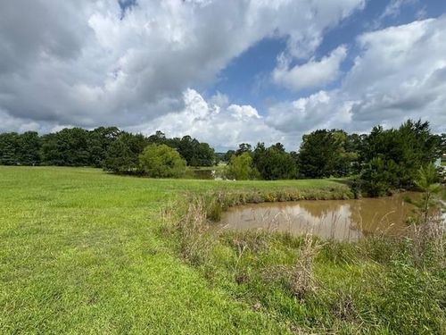 37 Silver Lakes Dr, Huntsville, TX, 77340 | Card Image