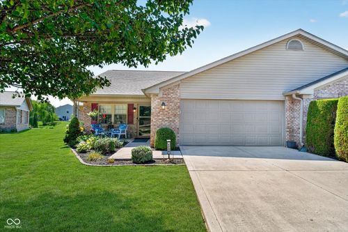 1736 Magnolia Dr, Greenwood, IN, 46143-6908 | Card Image