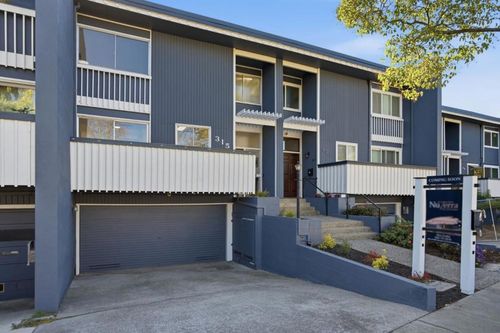 315 Carlos Ave, Redwood City, CA, 94061-3914 | Card Image