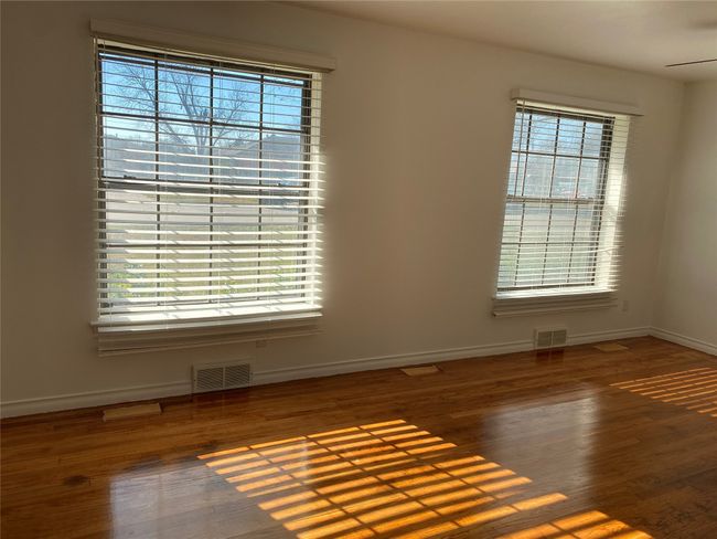 421 Frances Way, House other with 2 bedrooms, 2 bathrooms and null parking in Richardson TX | Image 5