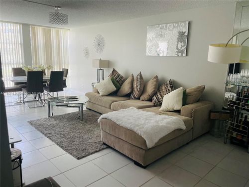 apt-219-501 Three Islands Blvd, Hallandale Beach, FL, 33009-2853 | Card Image