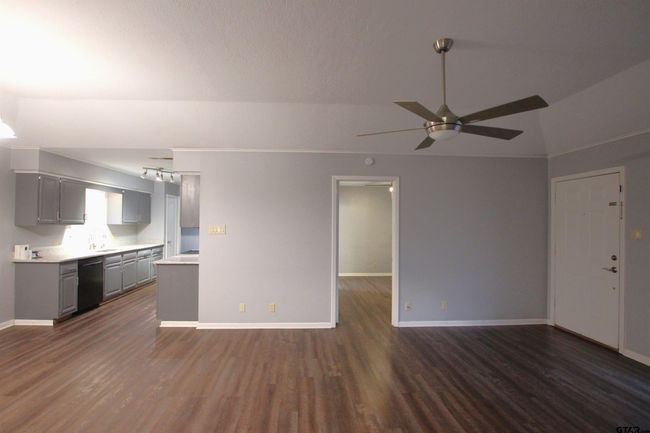 305 Lakeview St, House other with 3 bedrooms, 2 bathrooms and null parking in Whitehouse TX | Image 8
