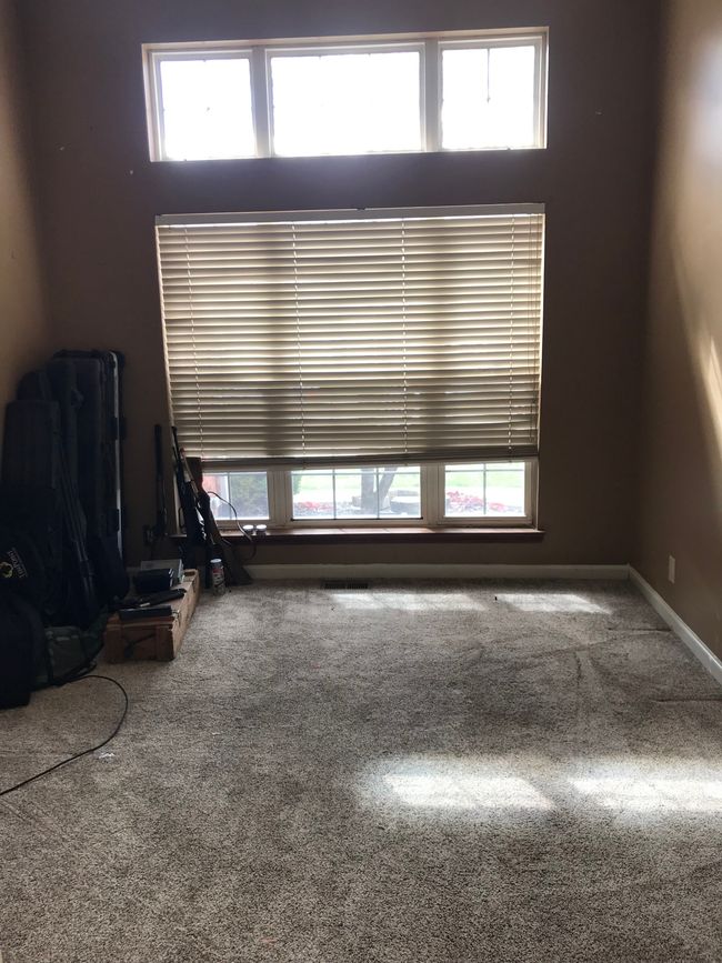 Beautiful windows in the office let in lots of light | Image 8