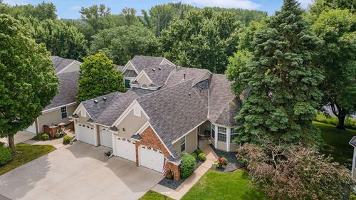 1246 Pond View Ln, White Bear Tp, MN, 55110-4152 | Card Image