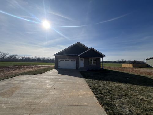 2 Hugh Hunter Rd, Oak Grove, KY, 42262 | Card Image