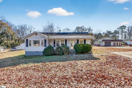 23 Spring St, Pelzer, SC, 29669-1512 | Card Image