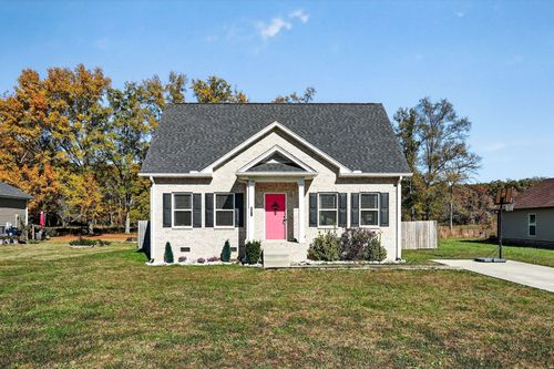 258 Green Meadow Dr, Smithville, TN, 37166-2998 | Card Image