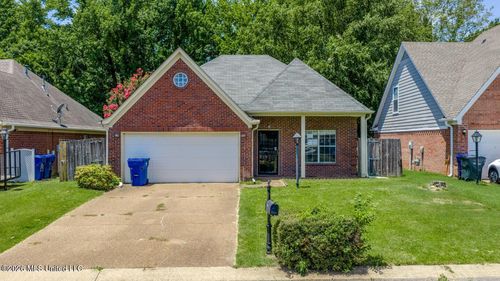7249 Lucia Ln, Walls, MS, 38680-8301 | Card Image