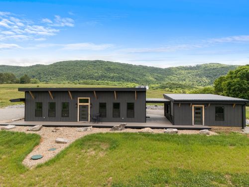 134 Aultville Trl, Pikeville, TN, 37367-2210 | Card Image