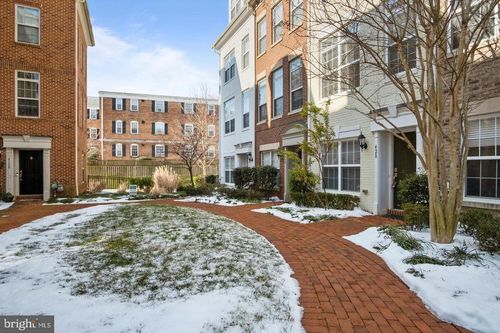 428 N Thomas St, Arlington, VA, 22203-2429 | Card Image